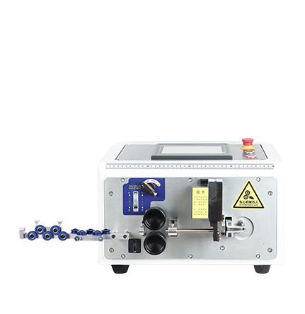 電腦裁線剝皮折彎機