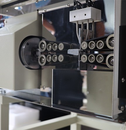 全自動同軸線剝線機